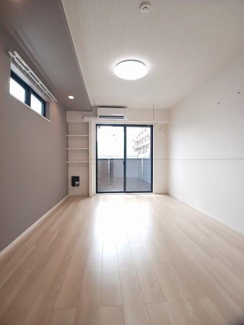 居室・リビング　★明るいリビング★