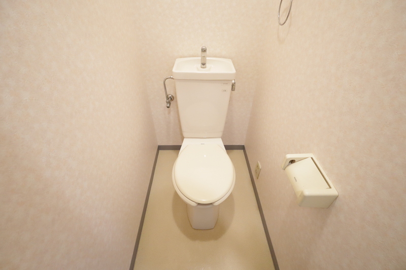 トイレ　※別号室写真