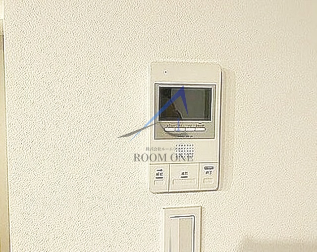 セキュリティ　モニター付きインターホンです。