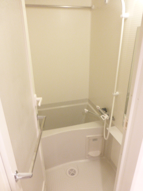 バス・シャワールーム　バス※別部屋参考写真