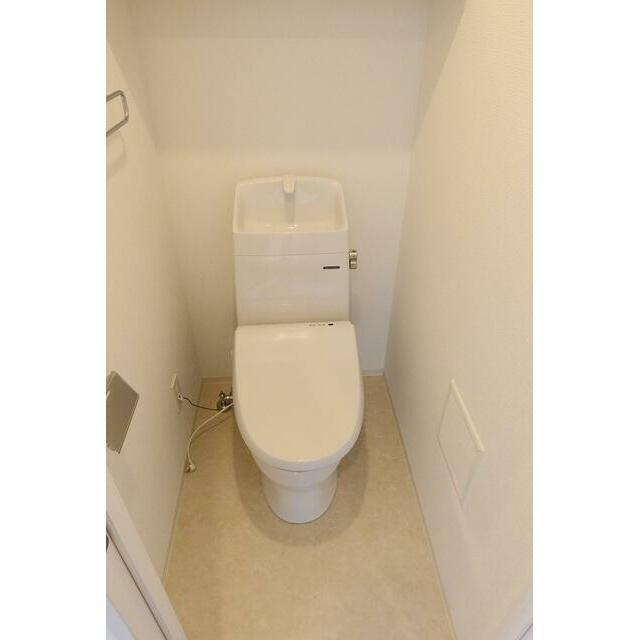 トイレ　同物件の参考写真