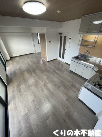 居室・リビング　同タイプのお部屋です（現況を優先します）