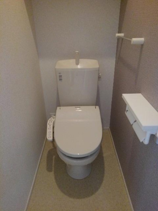 トイレ　図面と現状に相違がある場合には現状を優先