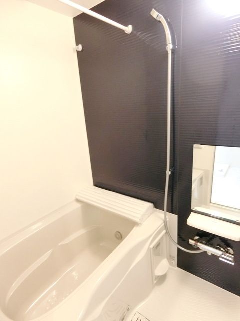 バス・シャワールーム　☆追い焚き付きのお風呂☆