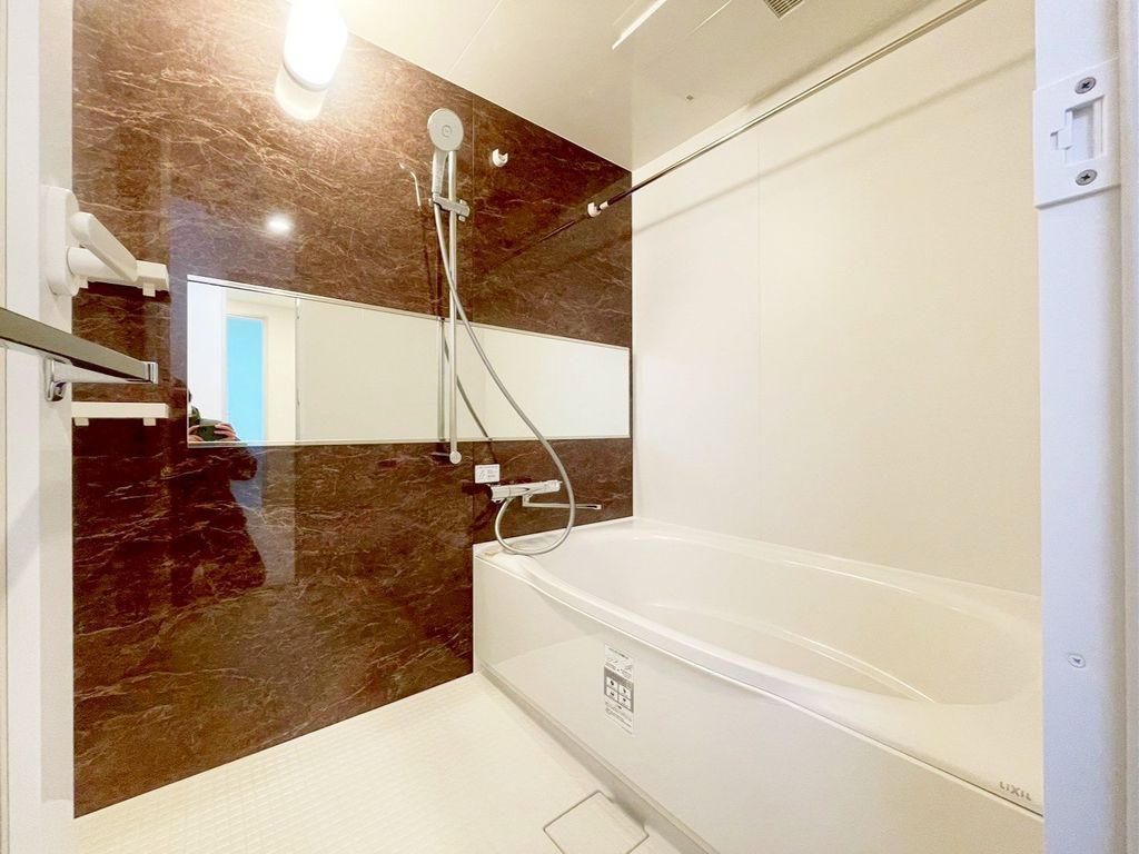 バス・シャワールーム　バス