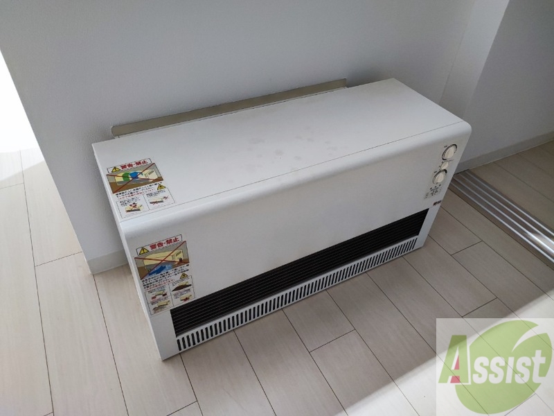 その他設備　電気暖房です。冬場の寒い日でも安心ですね～