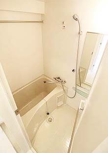 バス・シャワールーム　★浴室乾燥機付きバスルーム★