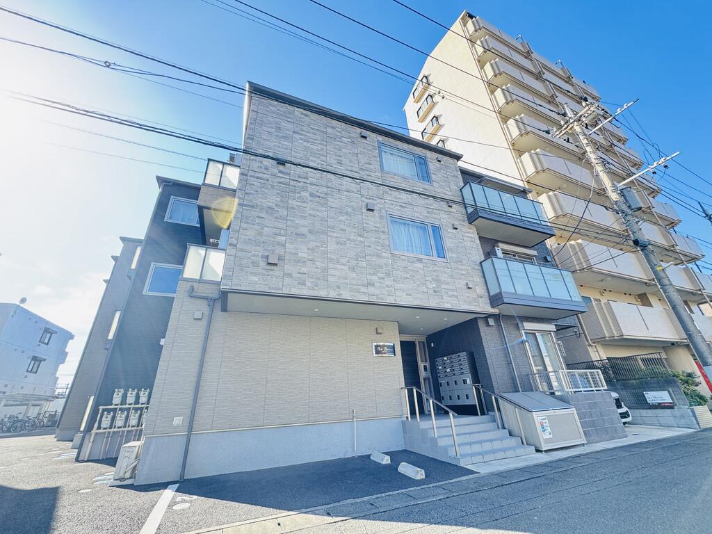建物外観　ホテルライク仕様のマンションタイプ♪