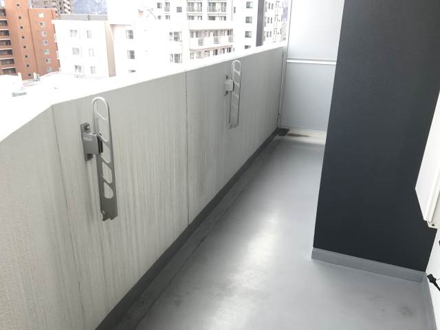 バルコニー　ひろ～いバルコニー♪