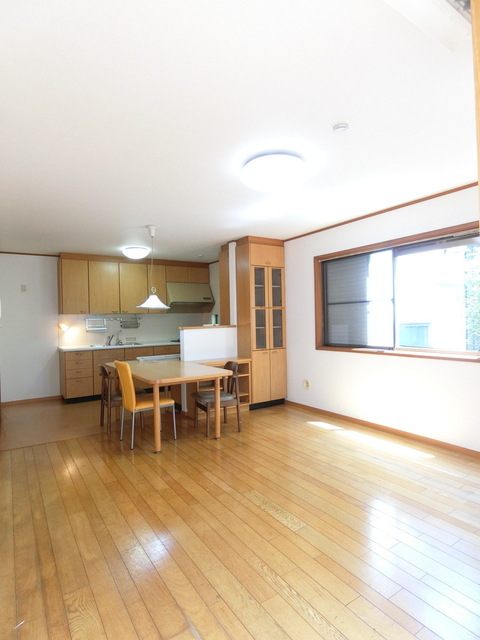 居室・リビング　※前回募集時の写真です