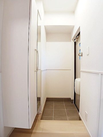 玄関　落ち着いた玄関です