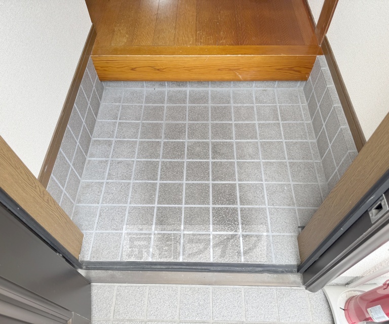 バルコニー　広々としたベランダとなっています