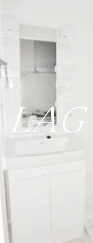 洗面設備　独立洗面台です。