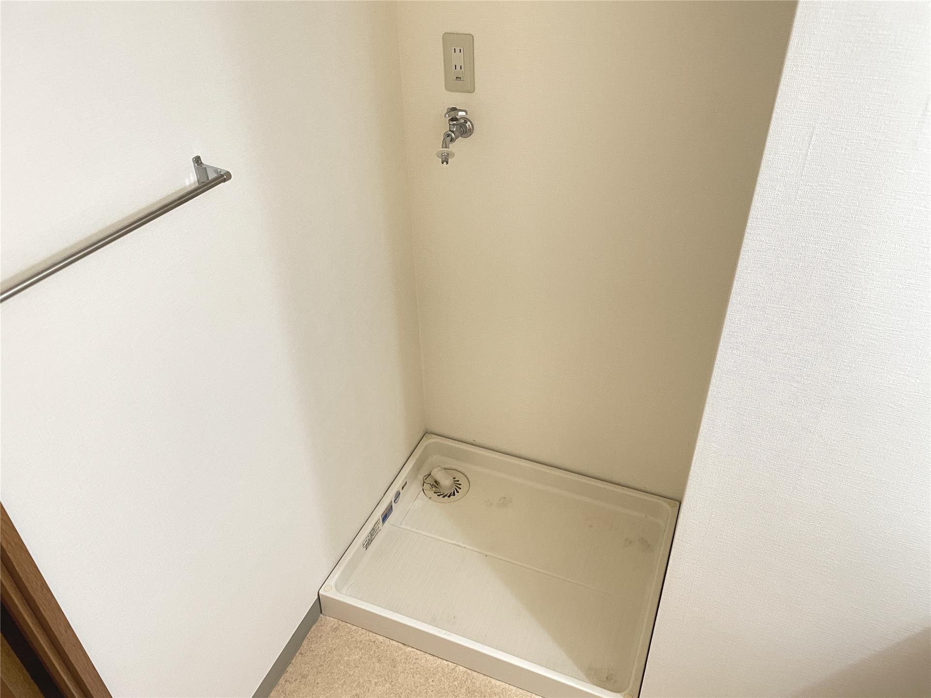 その他設備　（別部屋参考イメージ）室内洗濯機置き場♪