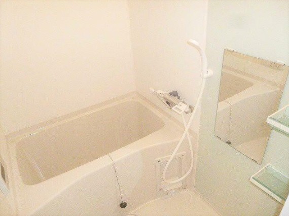 バス・シャワールーム　清潔な浴室！