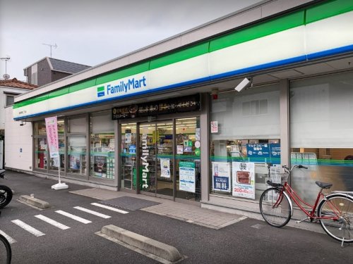 コンビニ　ファミリーマート 板橋東新町二丁目店（コンビニ）まで452m