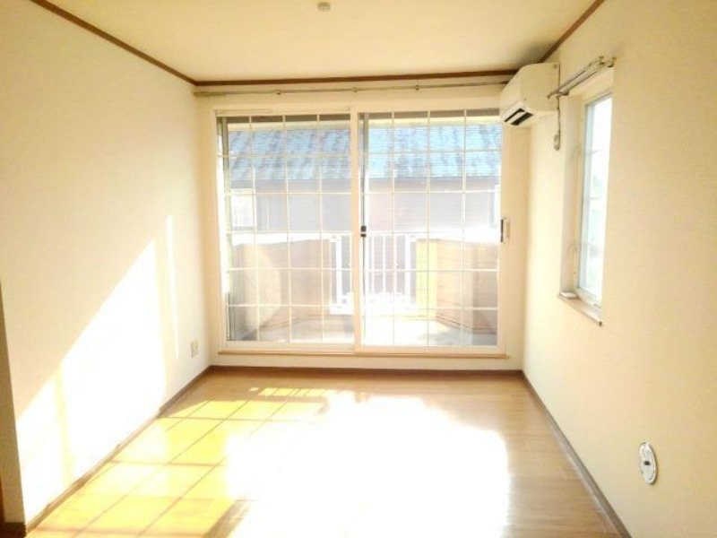 居室・リビング　図面と現状に相違がある場合には現状を優先