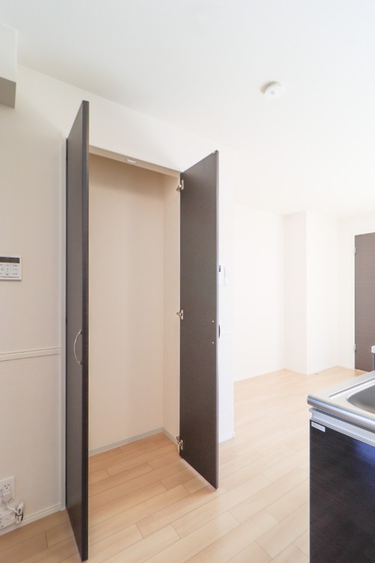 収納　図面と現状に相違がある場合には現状を優先