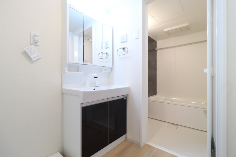 洗面設備　図面と現状に相違がある場合には現状を優先