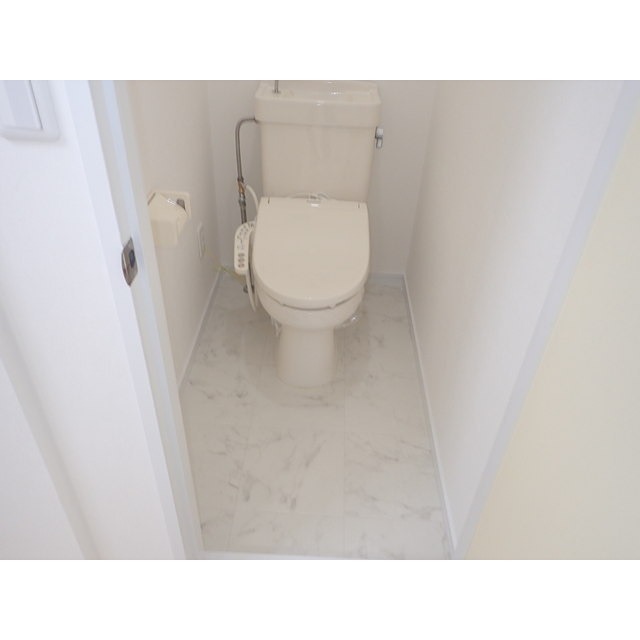 トイレ　別部屋参考