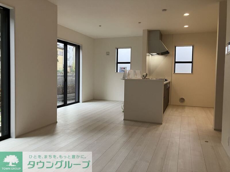 居室・リビング　お問合せはタウンハウジングまで！※現地待合わせ相談可能