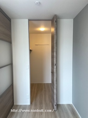 収納　ウォークインクローゼット