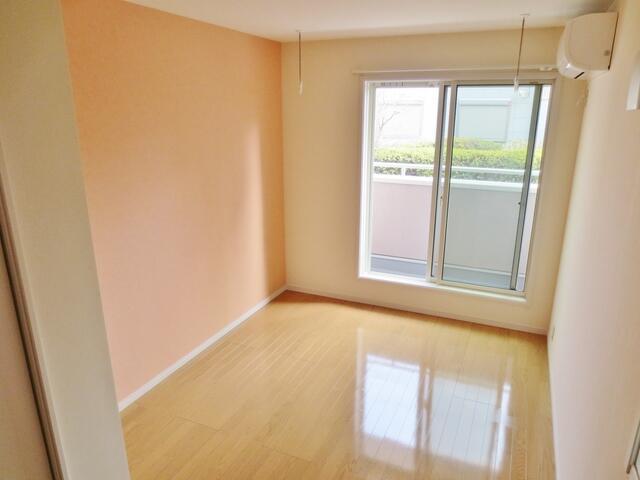 居室・リビング　?