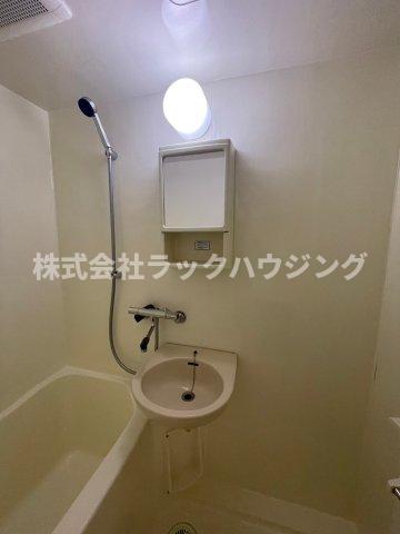 洗面設備　画像と現状が異なる場合は現状優先となります。