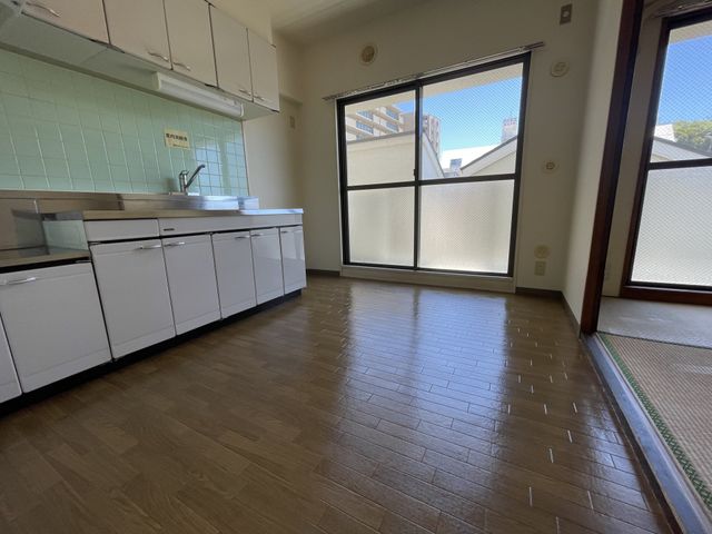 居室・リビング　※写真は同物件別号室