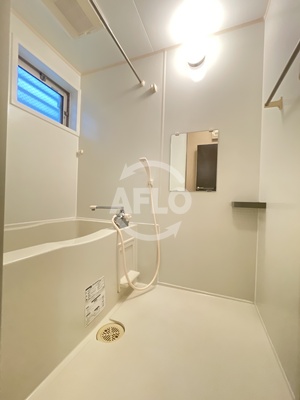 バス・シャワールーム　COZY岸里II　浴室