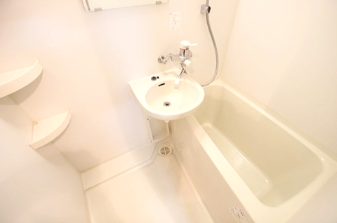 バス・シャワールーム　浴室