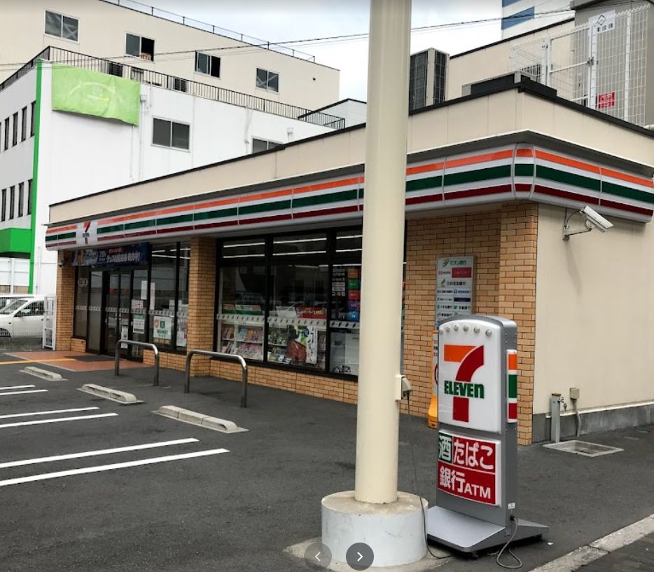 コンビニ　セブンイレブン大阪立売堀５丁目店（コンビニ）まで189m