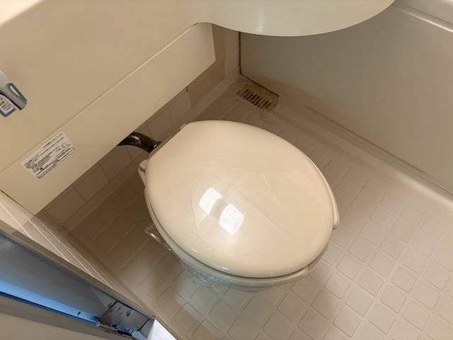トイレ　コーポ伊勢山