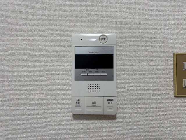 セキュリティ　コーポ伊勢山