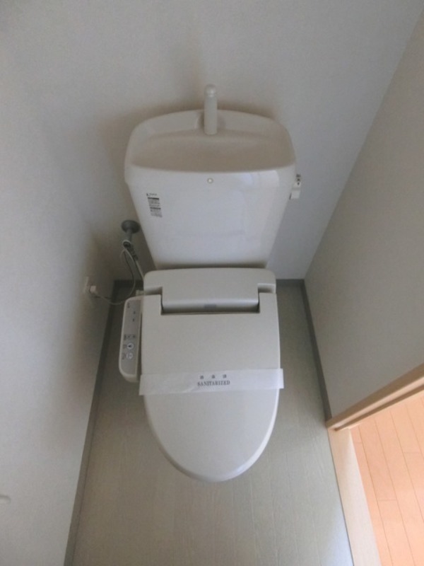 トイレ　図面と現状に相違がある場合には現状を優先