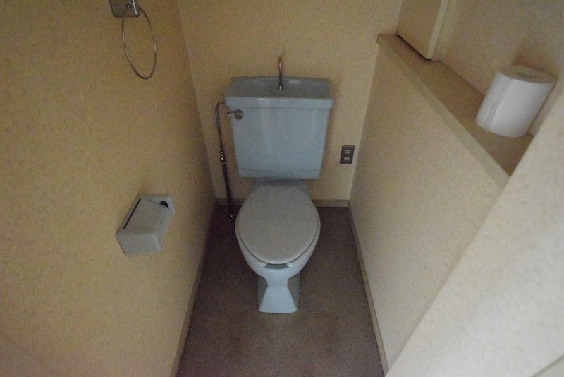トイレ　別部屋参考写真