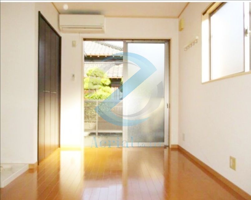 居室・リビング　リビング・居室(別部屋参考写真)