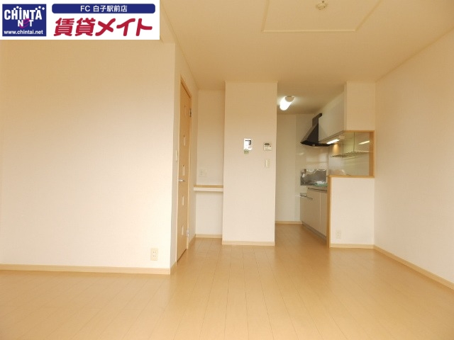 居室・リビング　同タイプのお部屋の参考写真です。