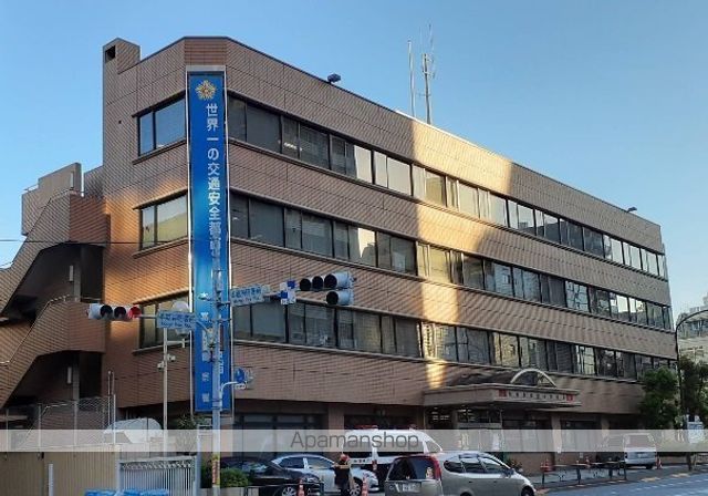 警察署・交番　警視庁本富士警察署（警察署・交番）まで257m