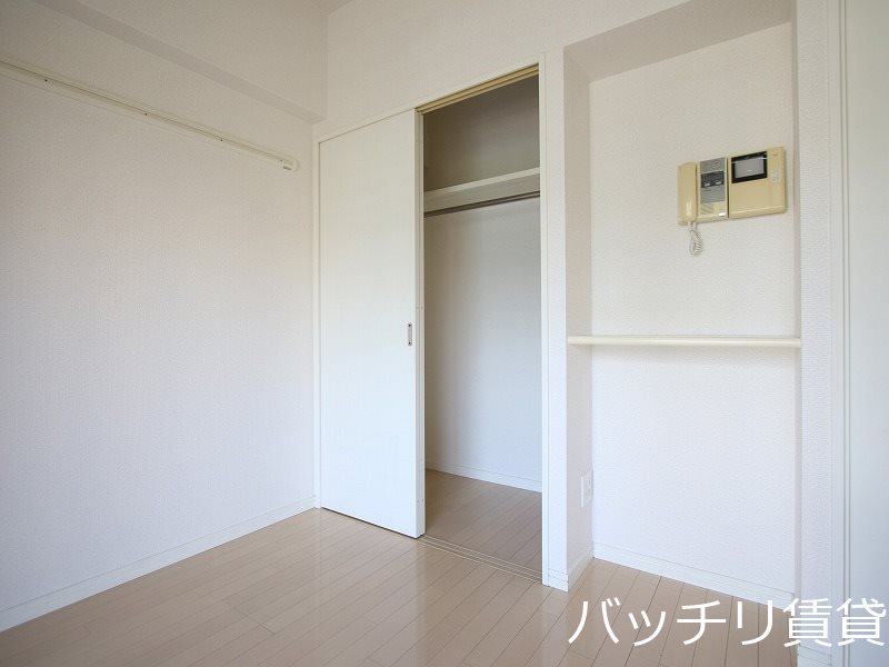収納　別号室の写真となります　現状優先