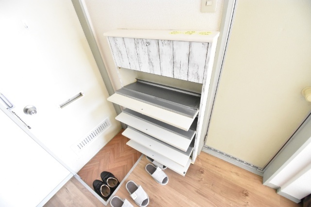 収納　※他のお部屋の写真になります