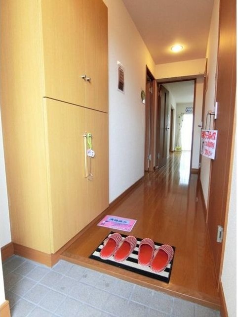 玄関　図面と現状に相違がある場合には現状を優先