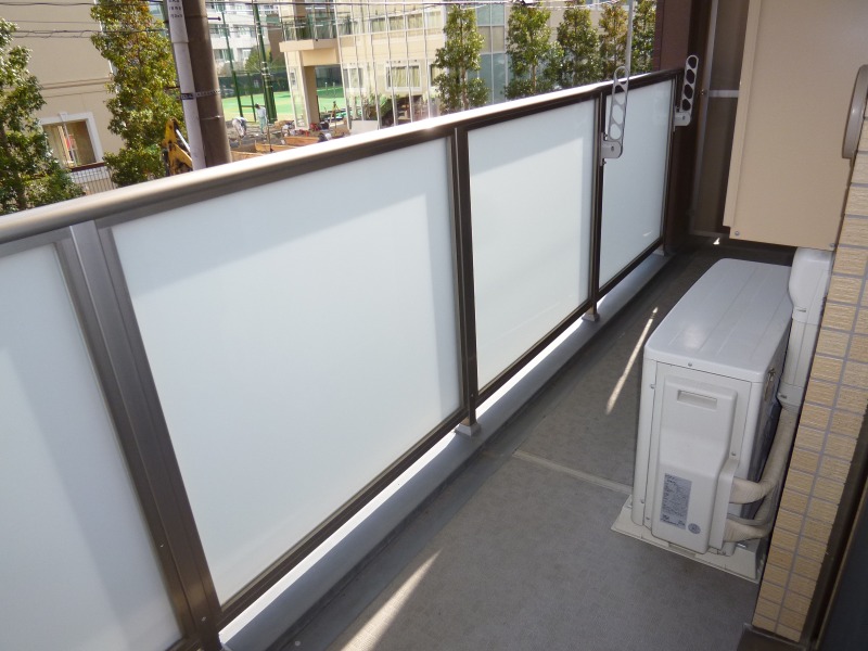 バルコニー　※別部屋参照　現状を優先します※