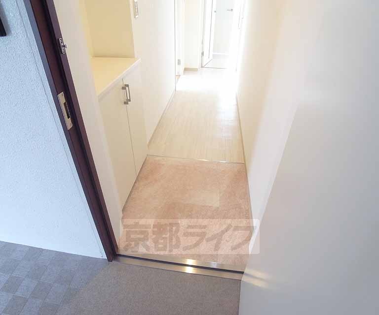 玄関　・お問い合わせは京都ライフまで・