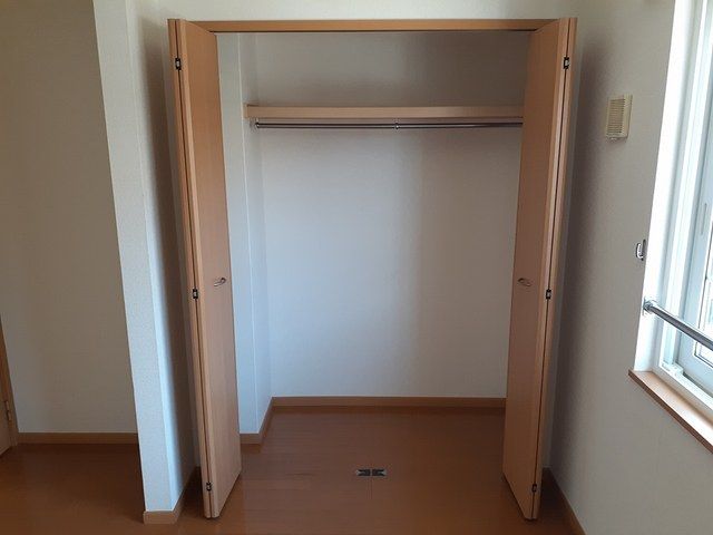 収納　たっぷりとした収納スペースです