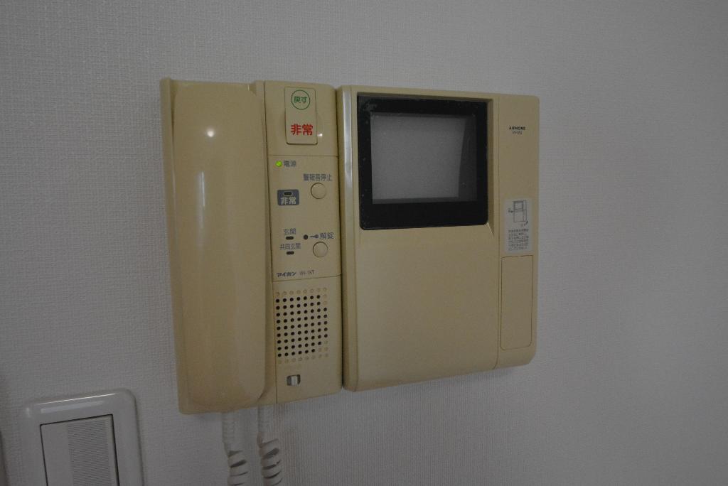 セキュリティ　カメラ付インターホン