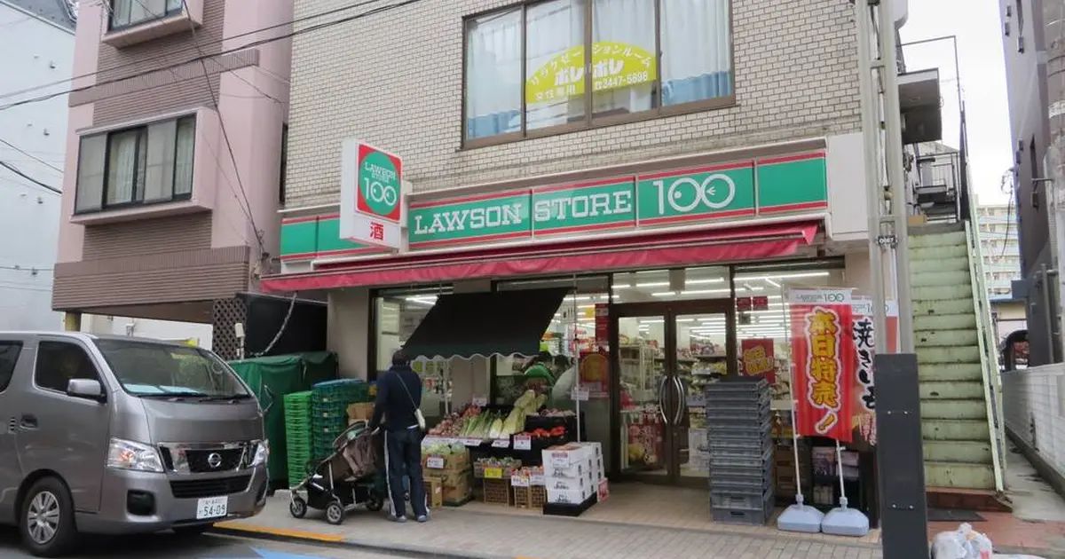 コンビニ　ローソンストア100 高輪一丁目店（コンビニ）まで60m