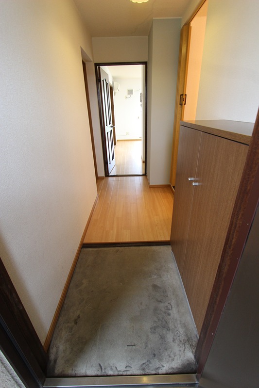 玄関　※別号室参照