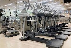 その他　GUNZE SPORTS CLUB(グンゼ スポーツ クラブ（その他）まで1324m