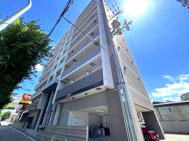 建物外観　イメージとして反転のお部屋のお写真です。間取り図を参照してく